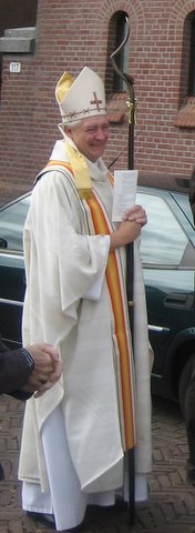 Bisschop Bert bij jubileum Engelmundus